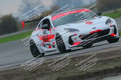 media/Dec-13-2025-OnGrid (Sat) [[98be3c0626]]/Group 2 Yellow/Sunset S4/